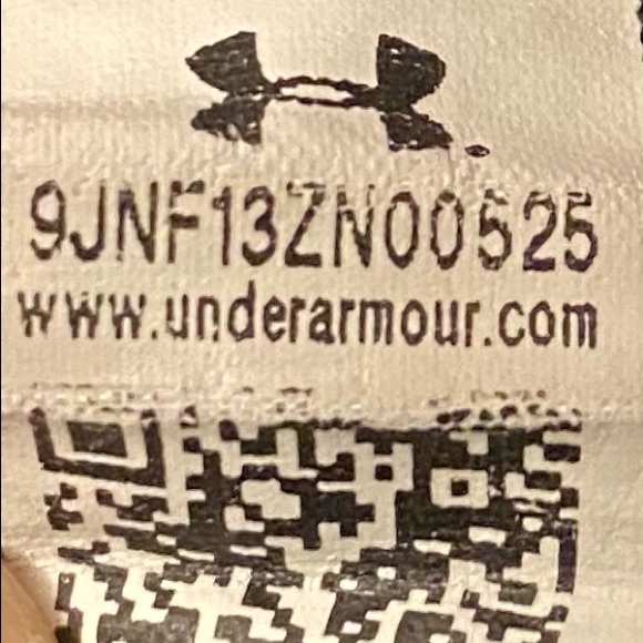 Under Armour-‎ Polyester Heather Grey Shirt-Medium - Picture 5 of 5